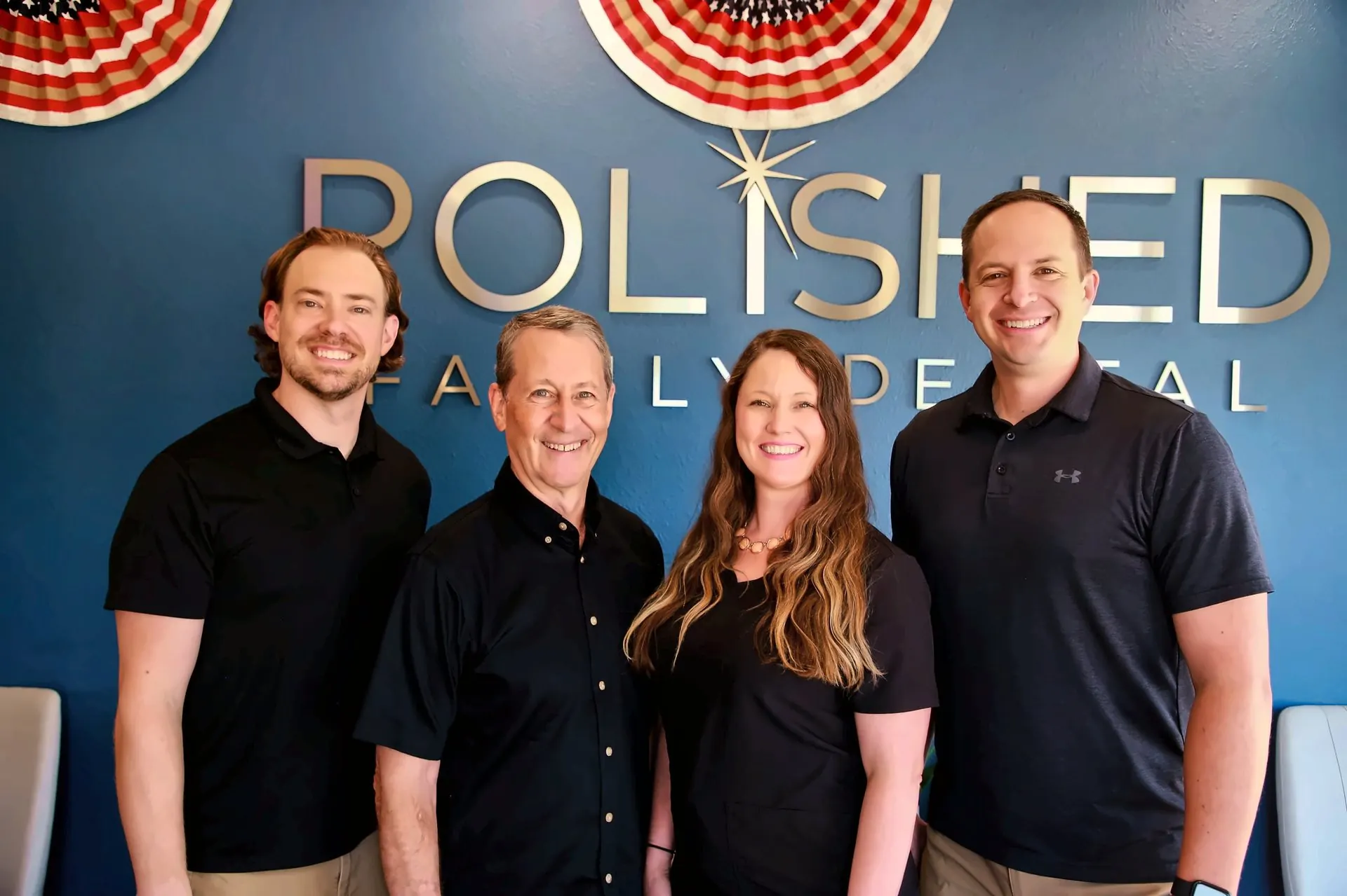Dentistas de Polished Family Dental en el consultorio de Fort Worth