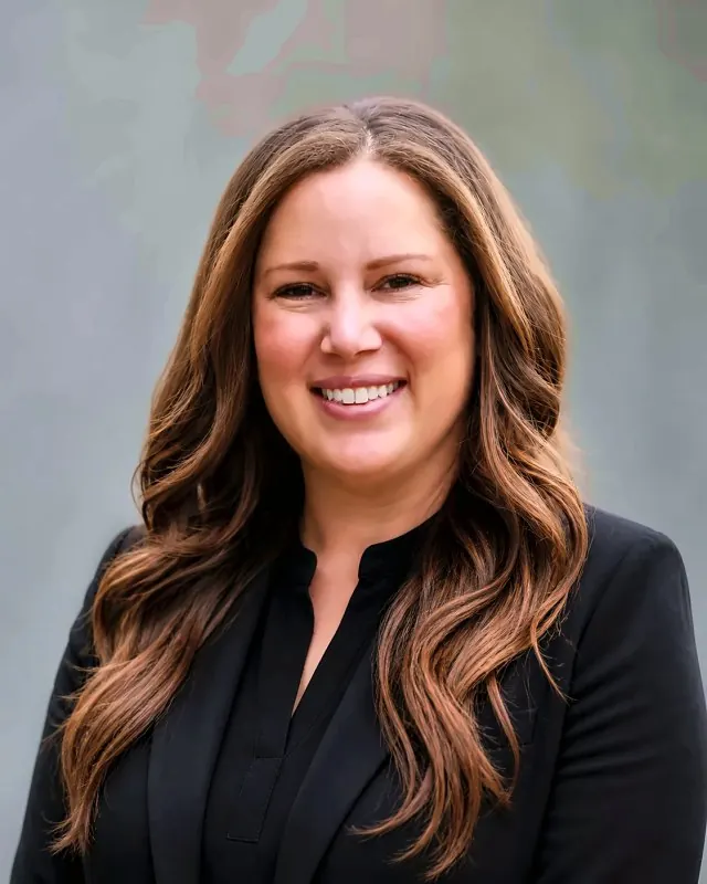 Amber, RDA, Gerente de oficina y coordinadora de tratamientos en Polished Family Dental Glen Rose