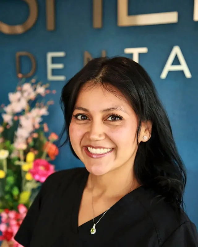 Cindy Manzo, Asistente principal en Polished Family Dental Fort Worth